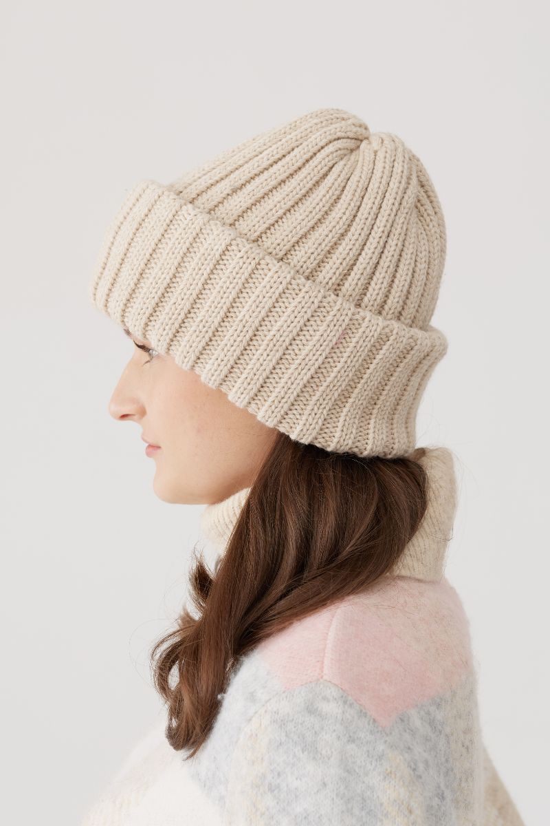 czapka GLAM BEIGE 2