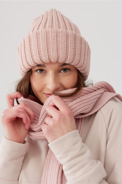 Czapka z wełną GLAM PINK