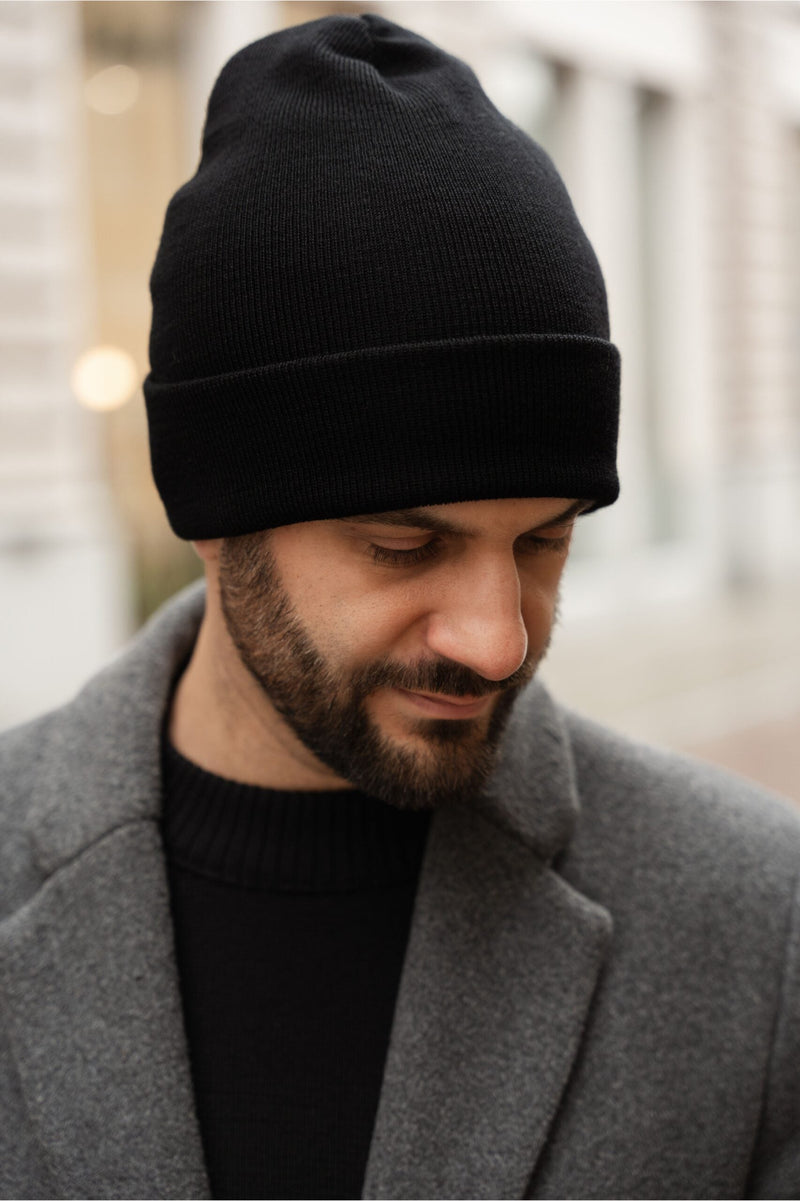NAOMI Beanie – 100% merino wool – black