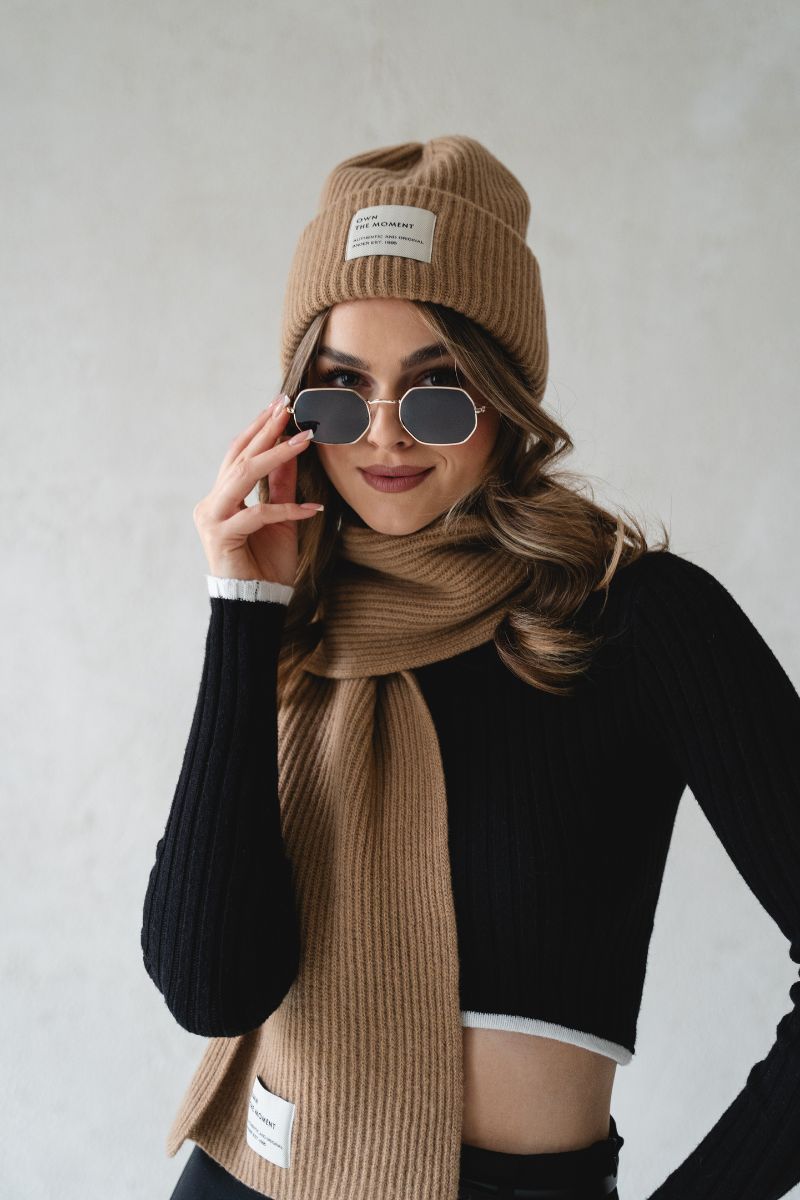 minimalistyczna czapka merino z kaszmirem do zimowych stylizacji