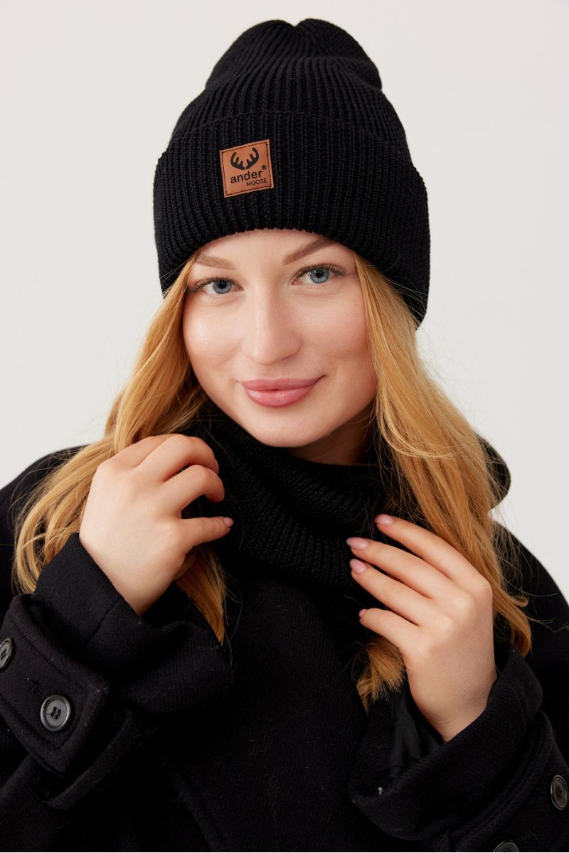 miękki komplet czapka i komin merino idealny do stylizacji casual i codziennego użytkowania