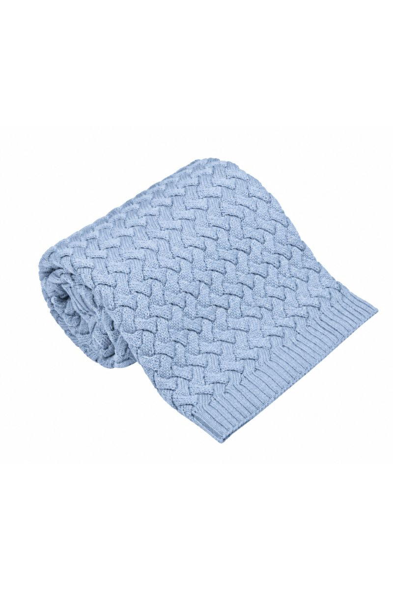 Kocyk FLUFFY z miękkiej i oddychającej wełny merino.
Kocyk niemowlęcy premium wykonany ze 100% wełny merino.