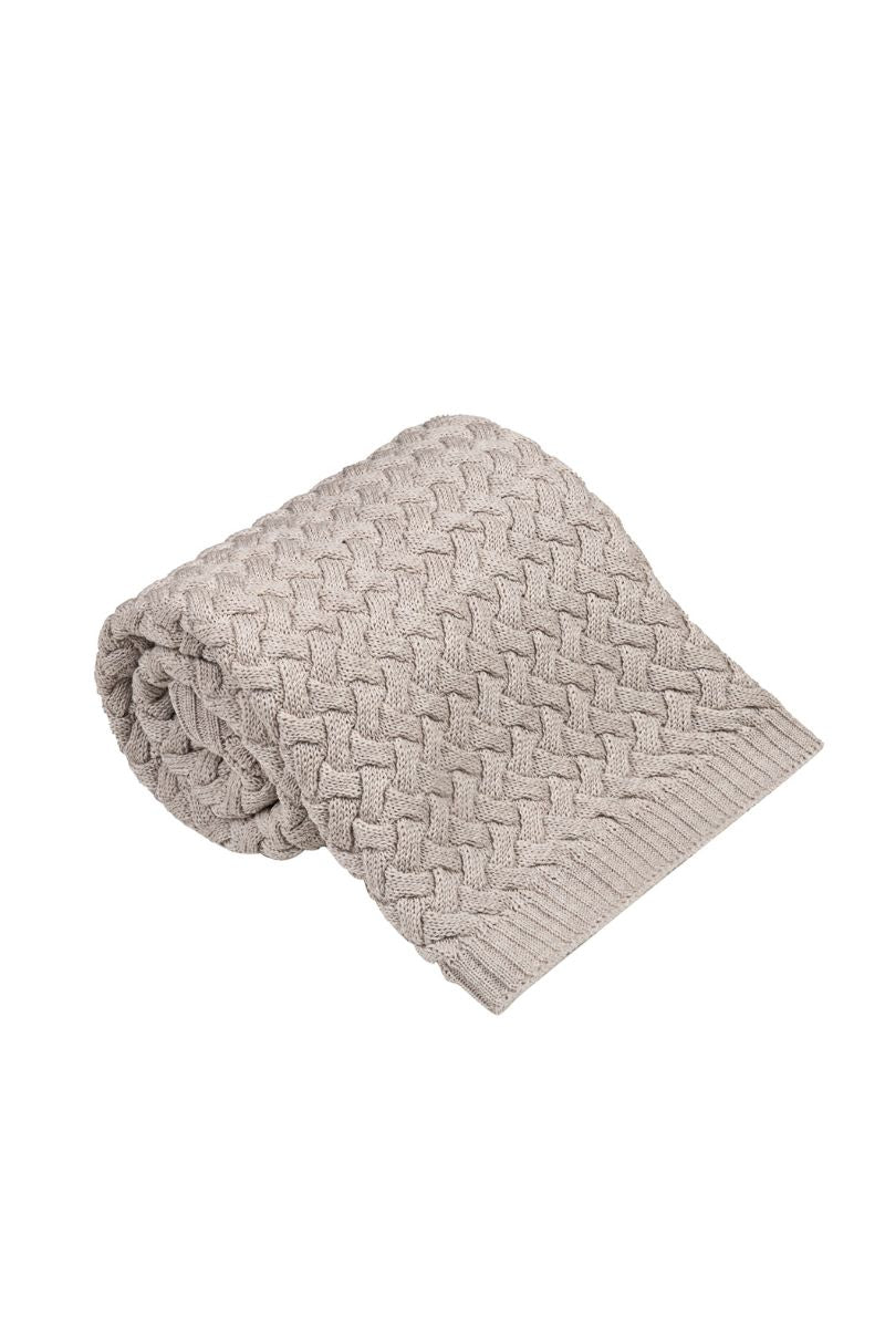 Miękki kocyk dziecięcy FLUFFY z naturalnej wełny merino.
Dzianinowy kocyk niemowlęcy z dekoracyjnym splotem.