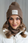 Komplet czapka i komin BRIGID NEW – 100% wełny merino – camel