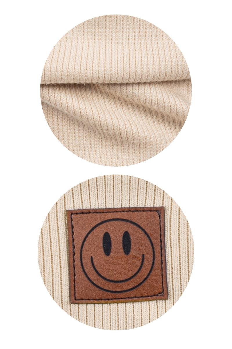 Komplet dziecięcy unisex z bawełny.
Bawełniany komplet dziecięcy do szkoły i przedszkola.