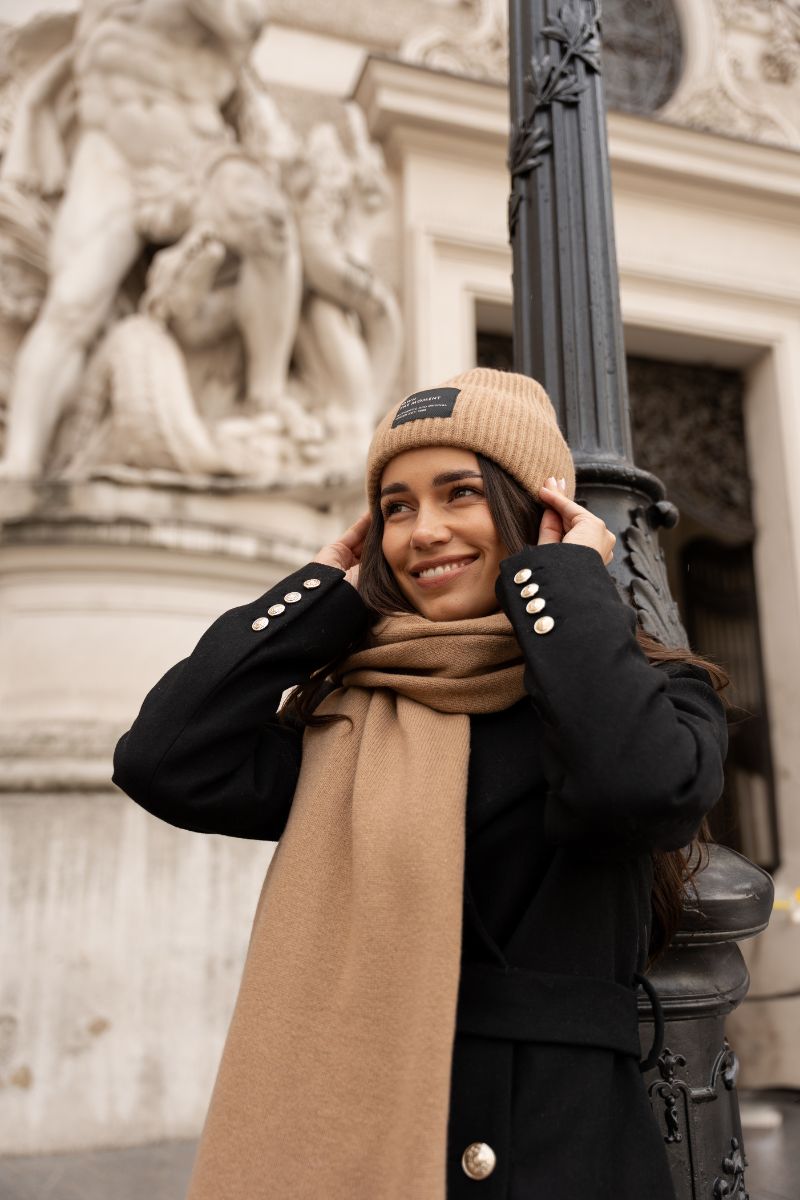 elegancka czapka z naturalnej wełny merino