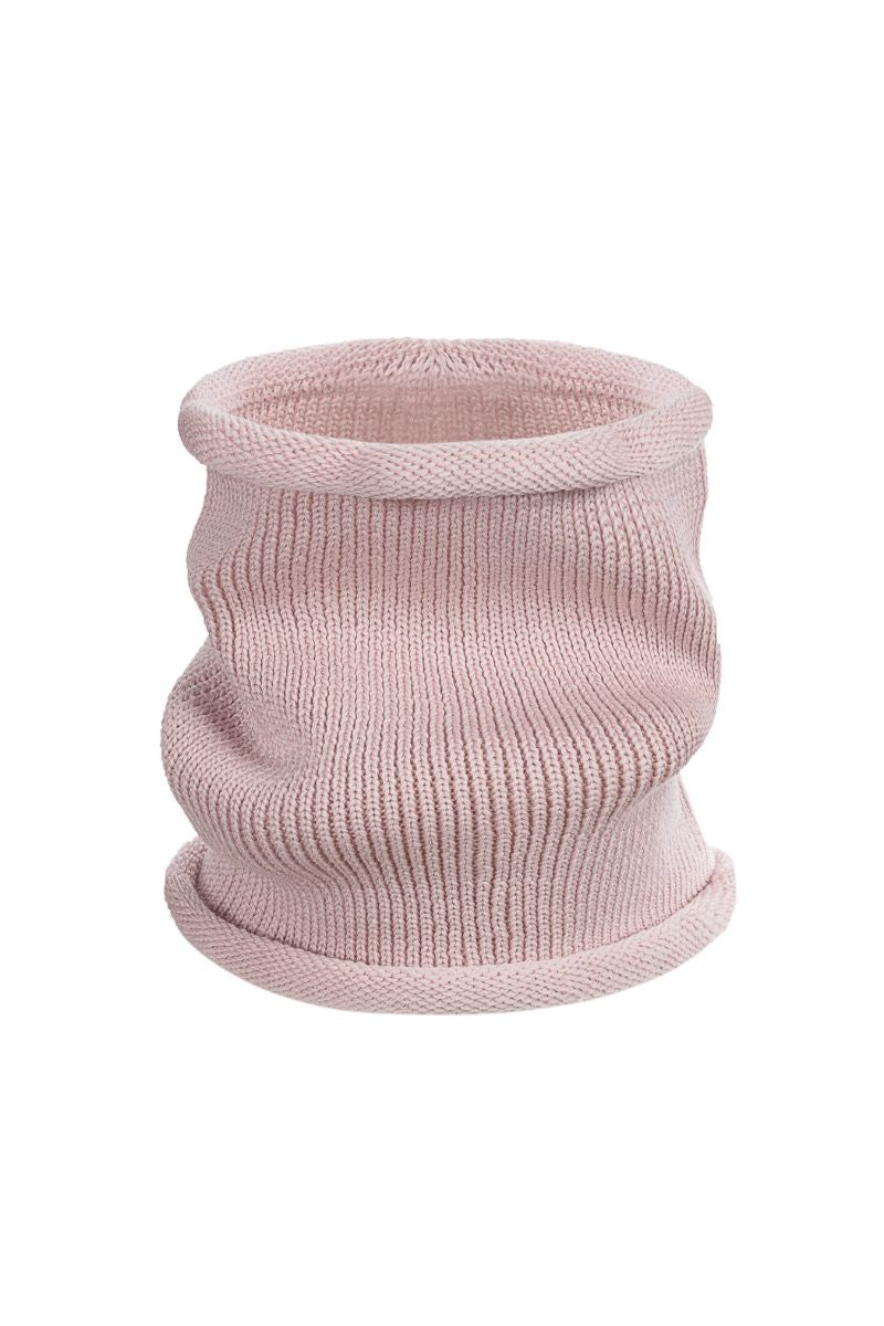 czapka i komin z wełny merino jako stylowy i praktyczny komplet zimowy